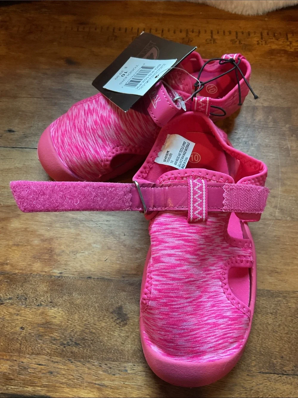 Brown Oak Water Shoes NWT